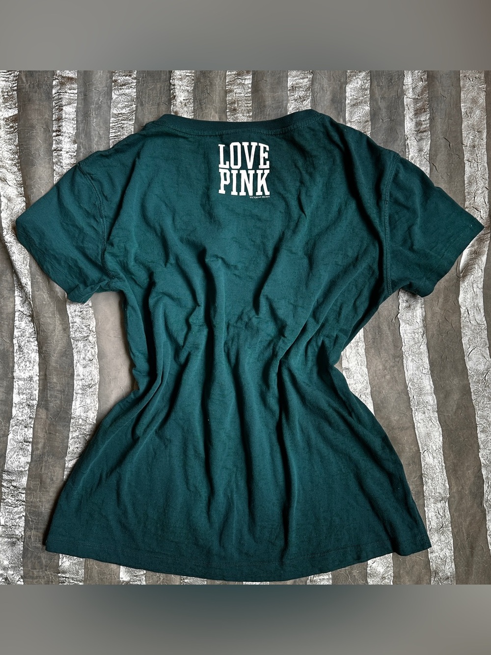 Y2K Mcbling PINK Victoria's Secret Women's Eagles Teal V-Neck Tee Jersey - Picture 2 of 3